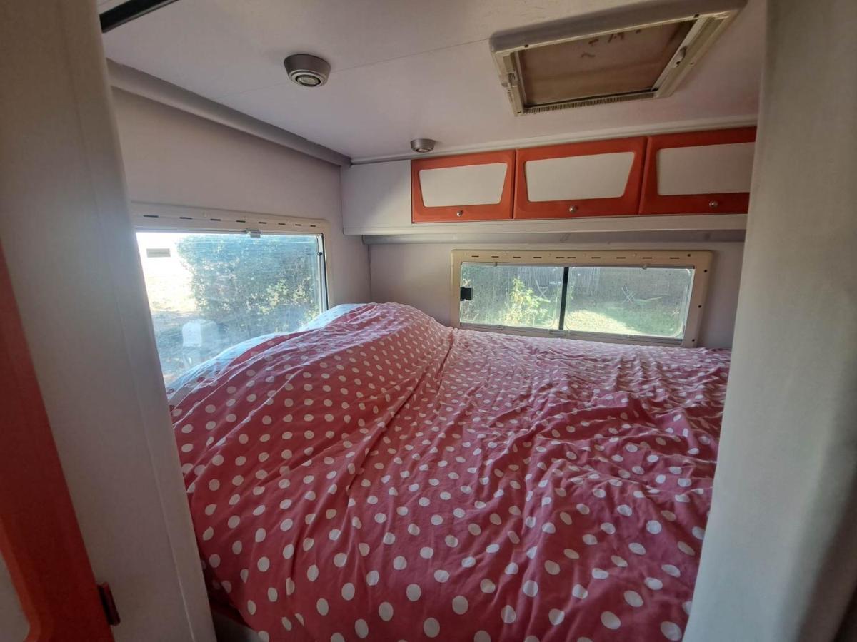 Camping Car A 3 Minutes Du Parc Pairi Daiza 호텔 부흘리테 외부 사진
